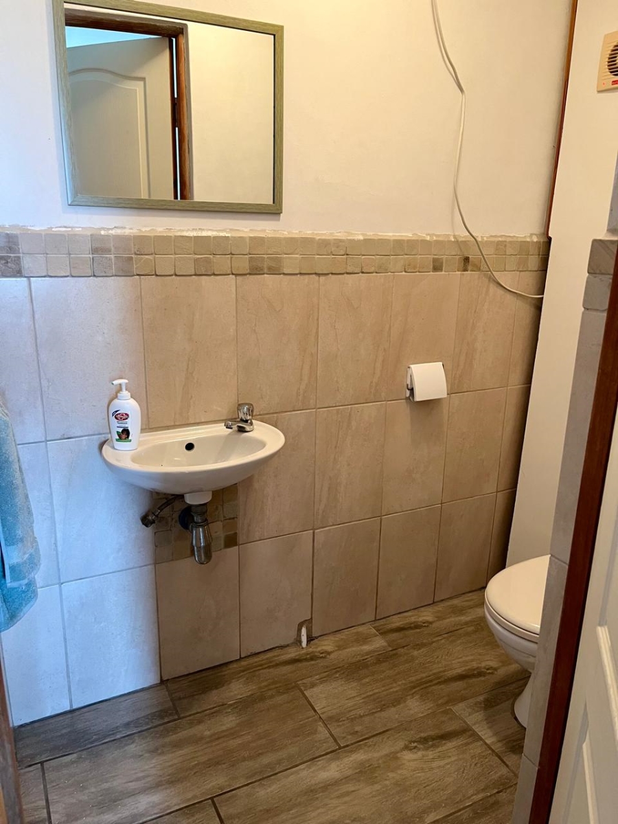 Commercial Property for Sale in Aalwyndal Western Cape